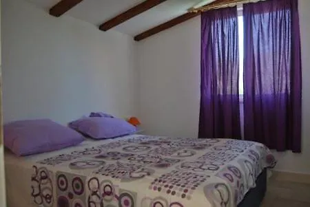 Lastavica Apartment Orebic